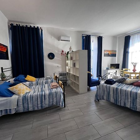 Suites Giudecca ナポリ エクステリア 写真