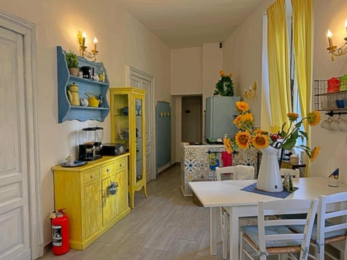 Suites Giudecca ナポリ エクステリア 写真