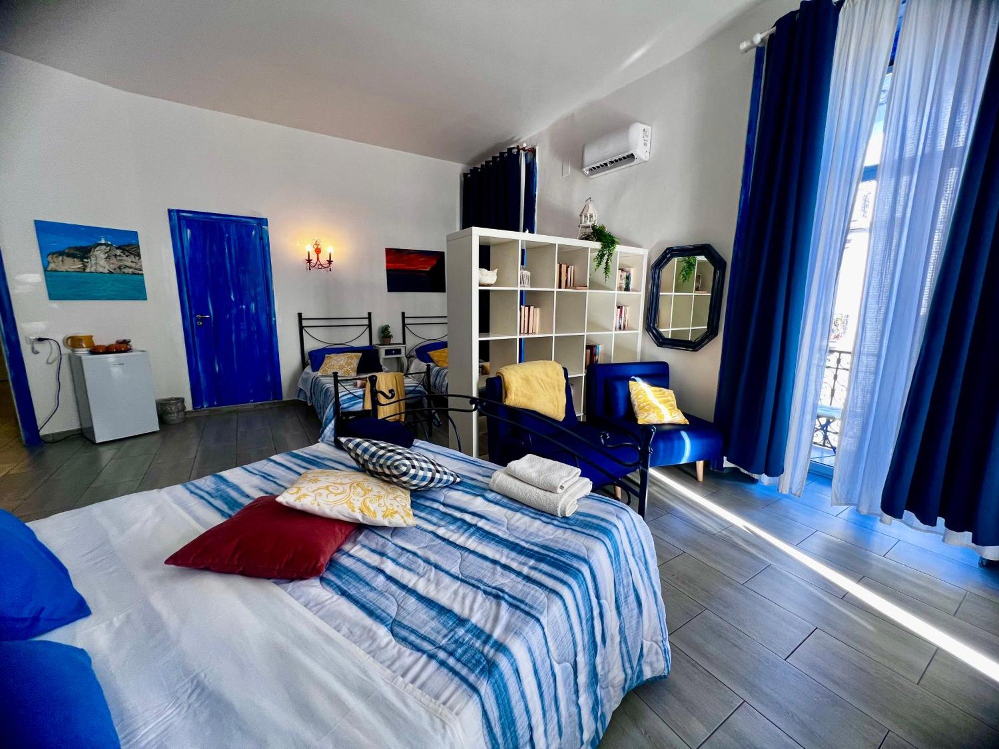 Suites Giudecca ナポリ エクステリア 写真